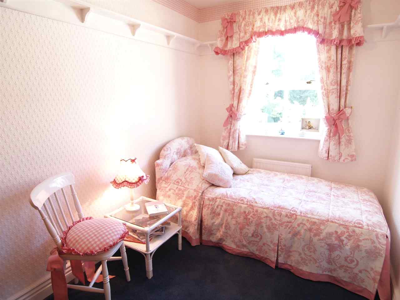 resized-2349823-Endcliffe Vale Road 10 Bed 3 .jpg